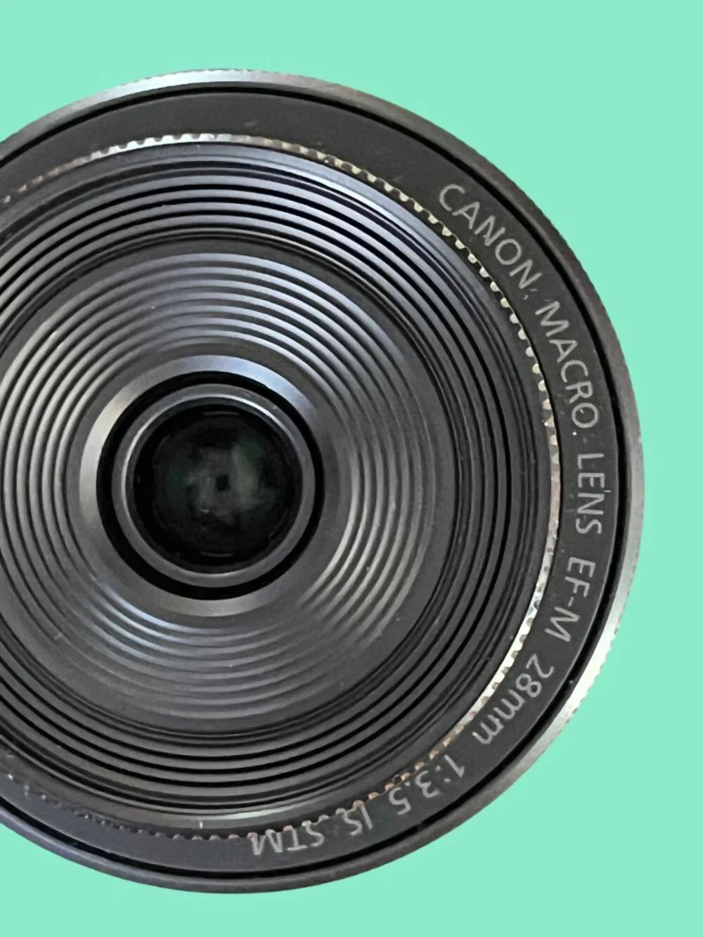 Canon EF-M 28mm f/3.5 IS STM Macro Lens With Super Macro Mode